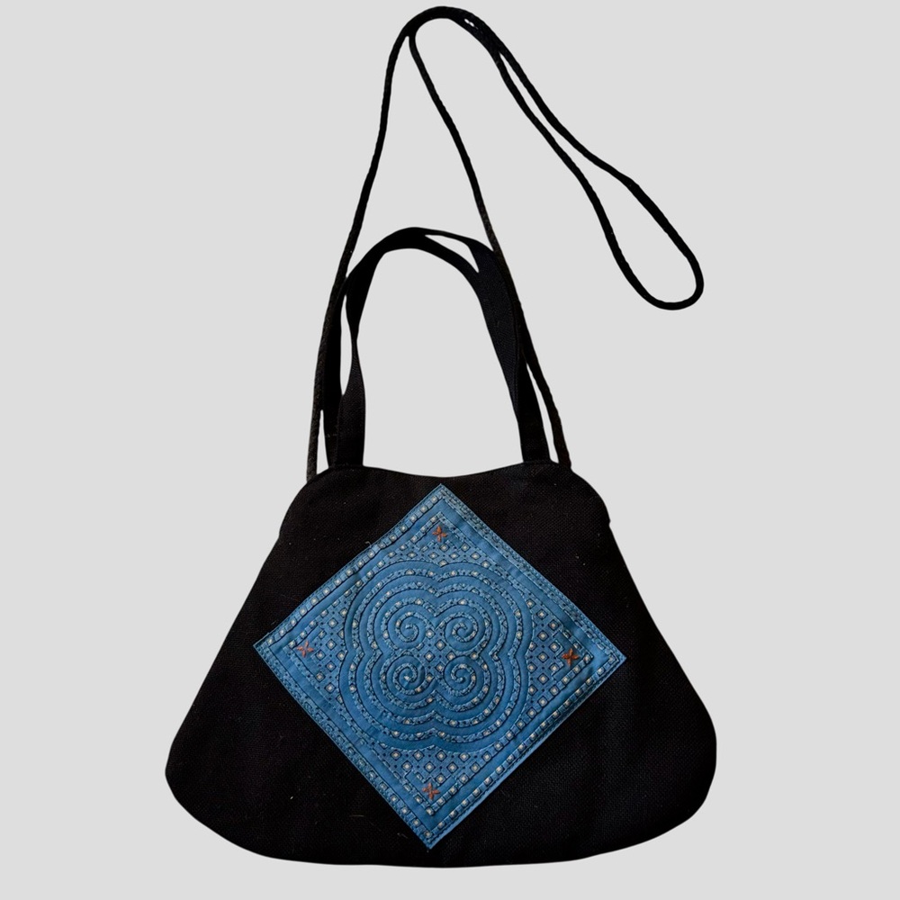 Handmade Hmong Artisan Paj Ntaub Tapestry Crossbody Bag - Indigo Blue & Black - Picture 2 of 7